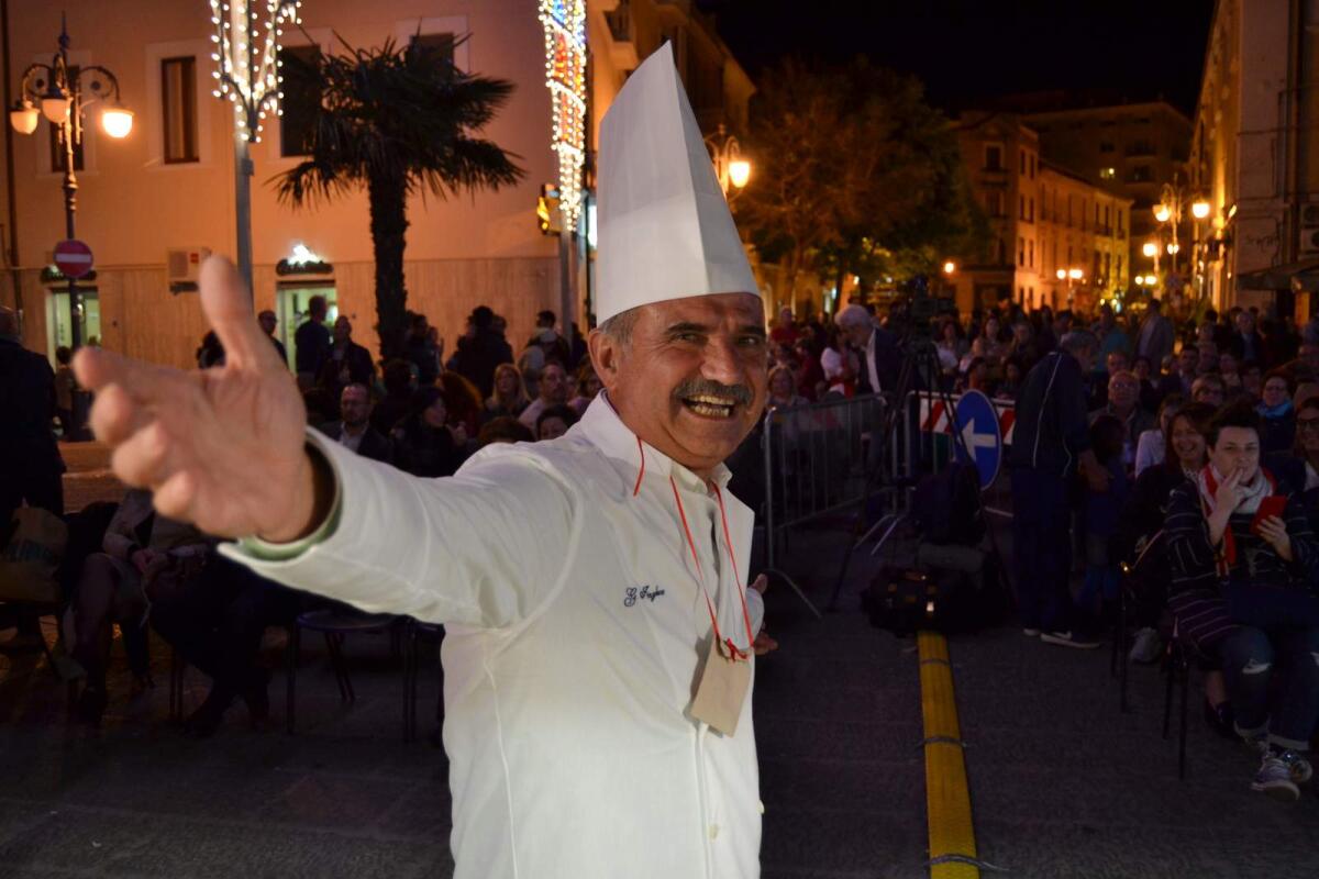 Peppe Zullo in Catalogna: «Foggia come Barcellona nel calcio e nel cibo» - Peppe Zullo nella foto di Gianni Ferramosca