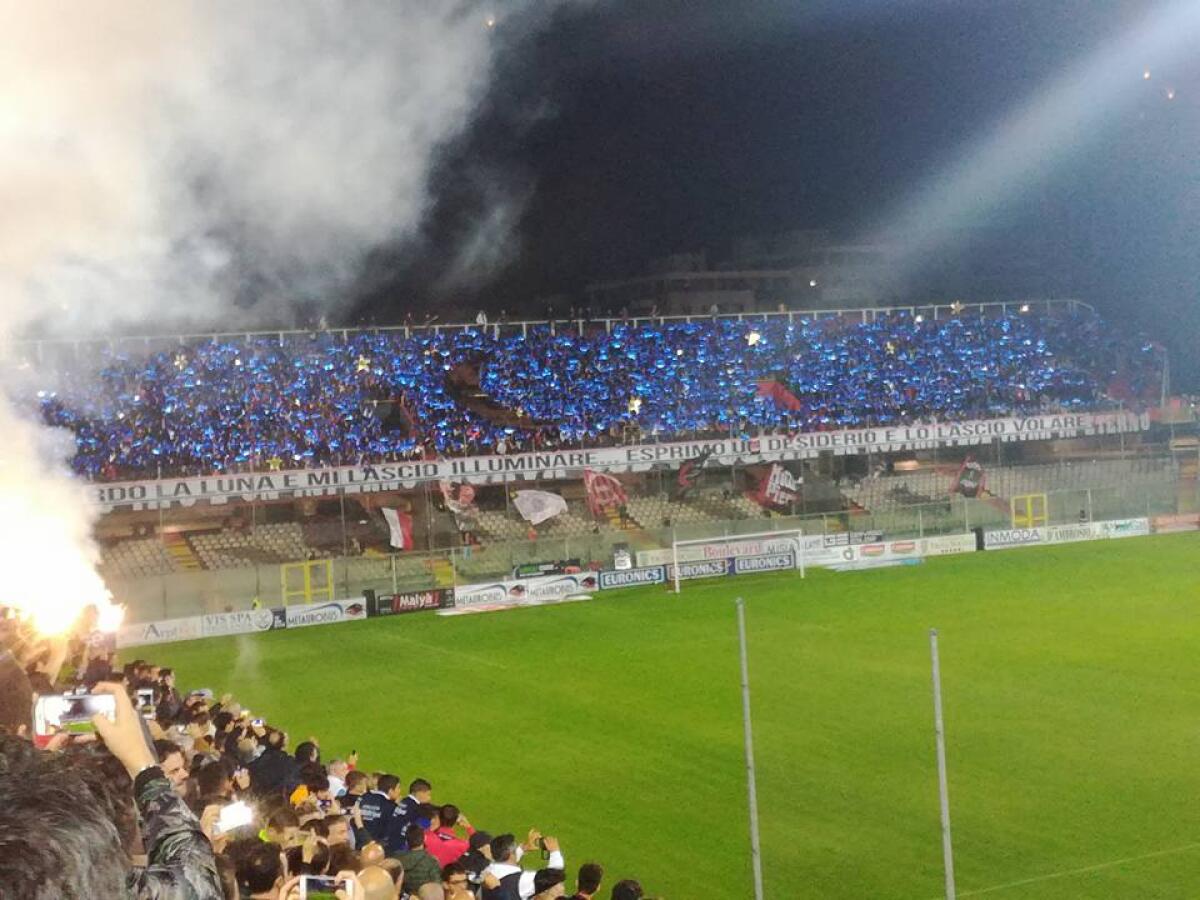 Il Foggia stende il Monopoli, il derby pugliese finisce 4 a 1 per i satanelli - 