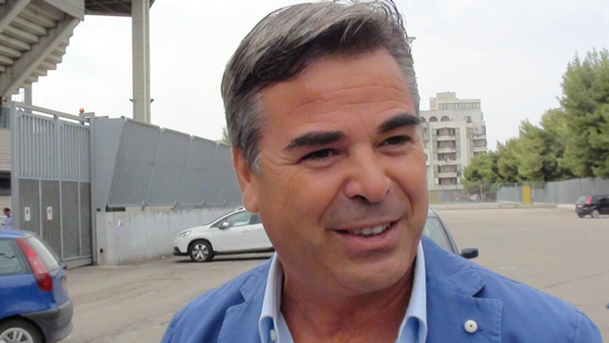 Attacco di UDC a Landella: "Foggia allo sbando, gestione incapace e fallimentare" - Franco Landella