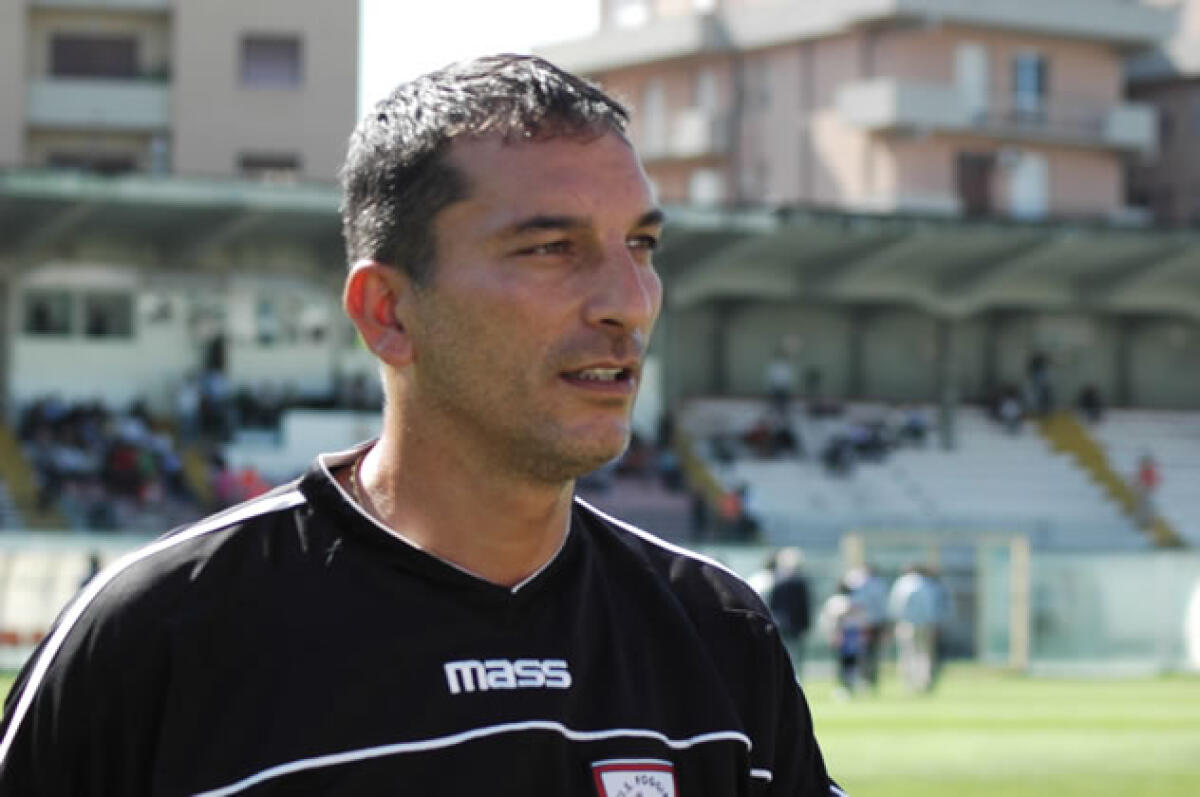 Pescara-Foggia, omaggio a Franco Mancini prima della partita - 