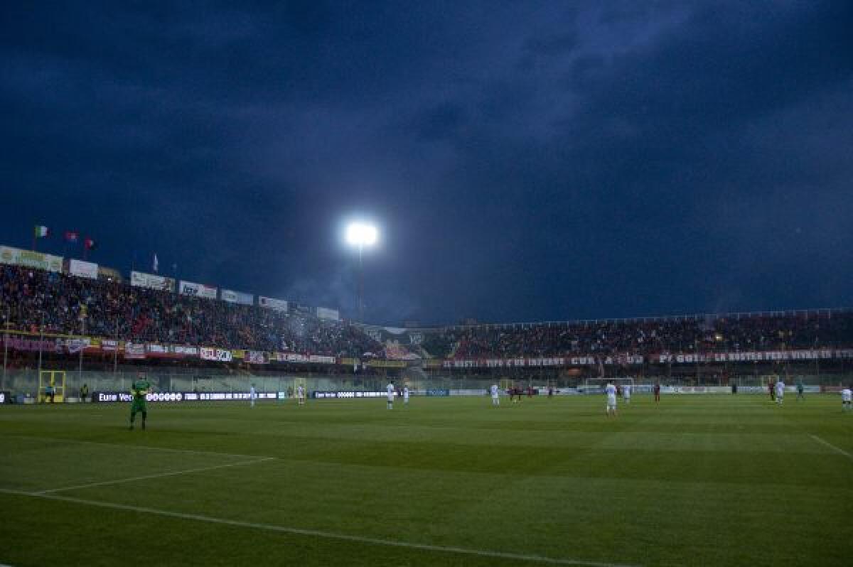 Primo tempo, Foggia-Parma 0-1. - 