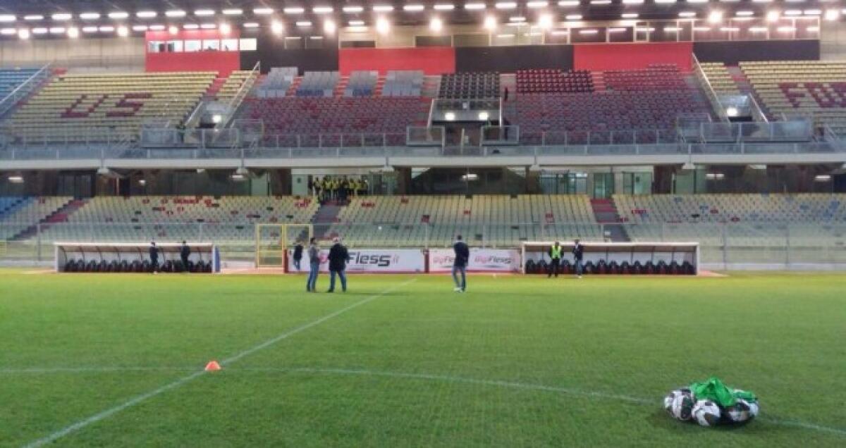 Ufficiale: Foggia-Avellino a porte chiuse - 