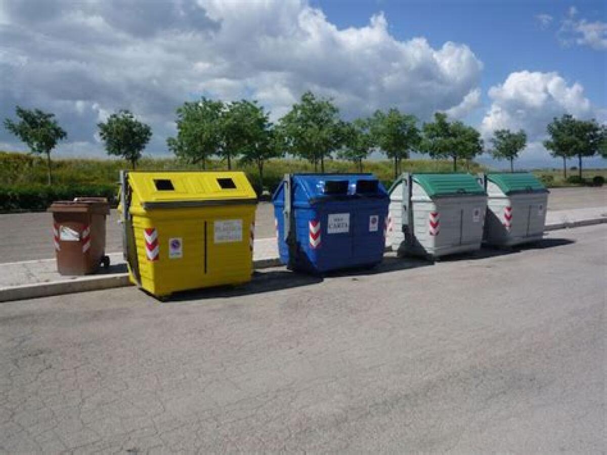 Il WWF di Foggia boccia il piano comunale sulla raccolta differenziata - Spazzatura
