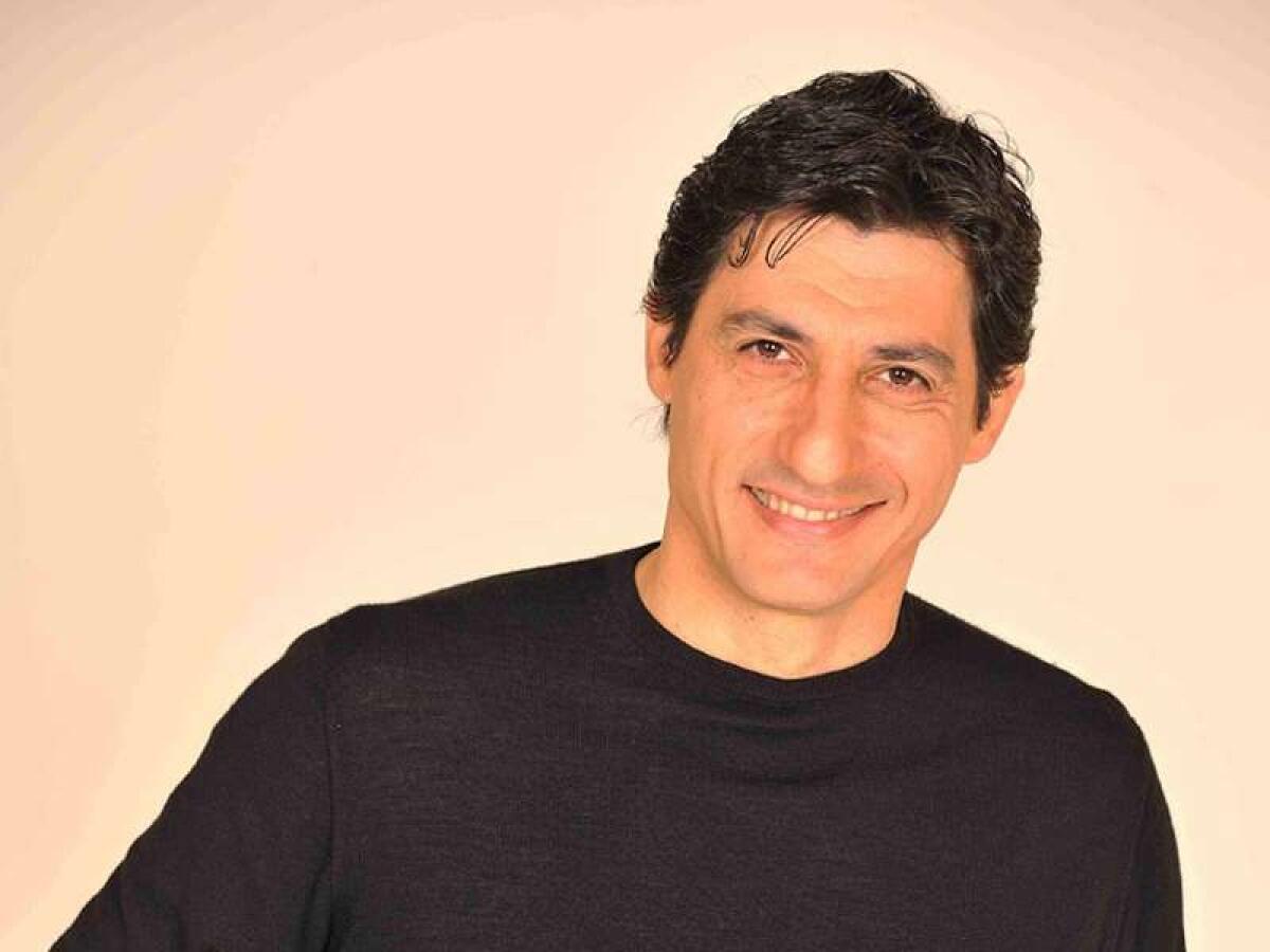 Emilio Solfrizzi lancia Il cotto e il crudo con un simpatico video - Emilio Solfrizzi