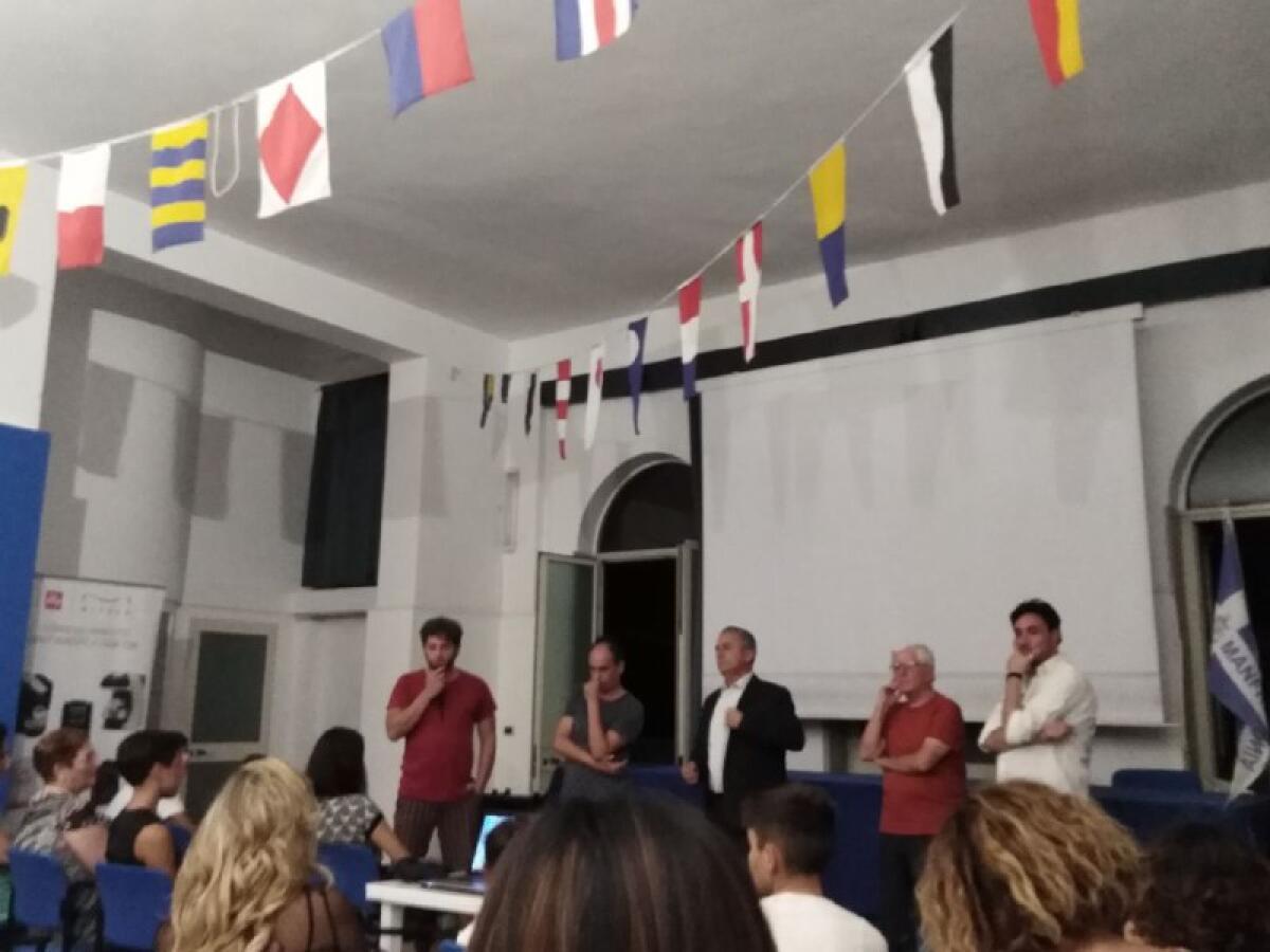 Film di spessore made in Mafredonia - Presentazione 'l'accordo'
