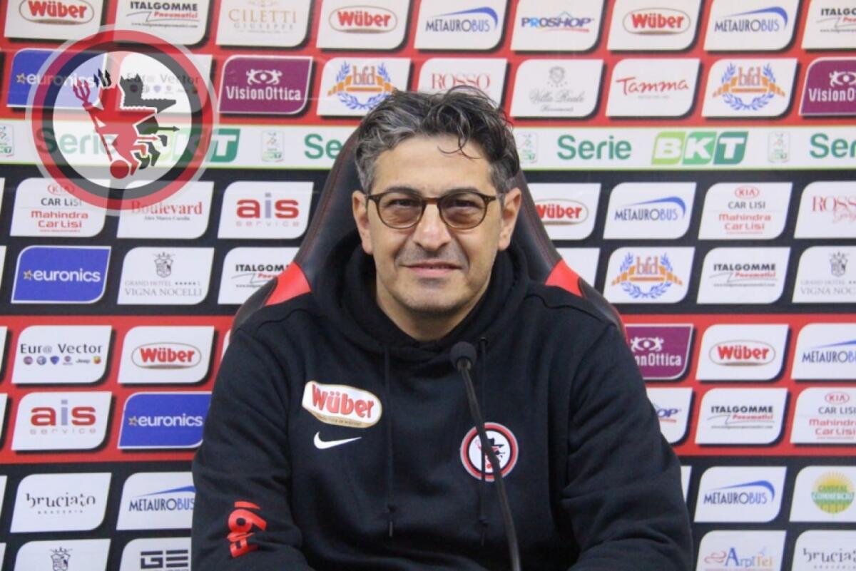 Foggia, Padalino: "Mazzeo e Iemmello restano. Greco può darci una mano" - 
