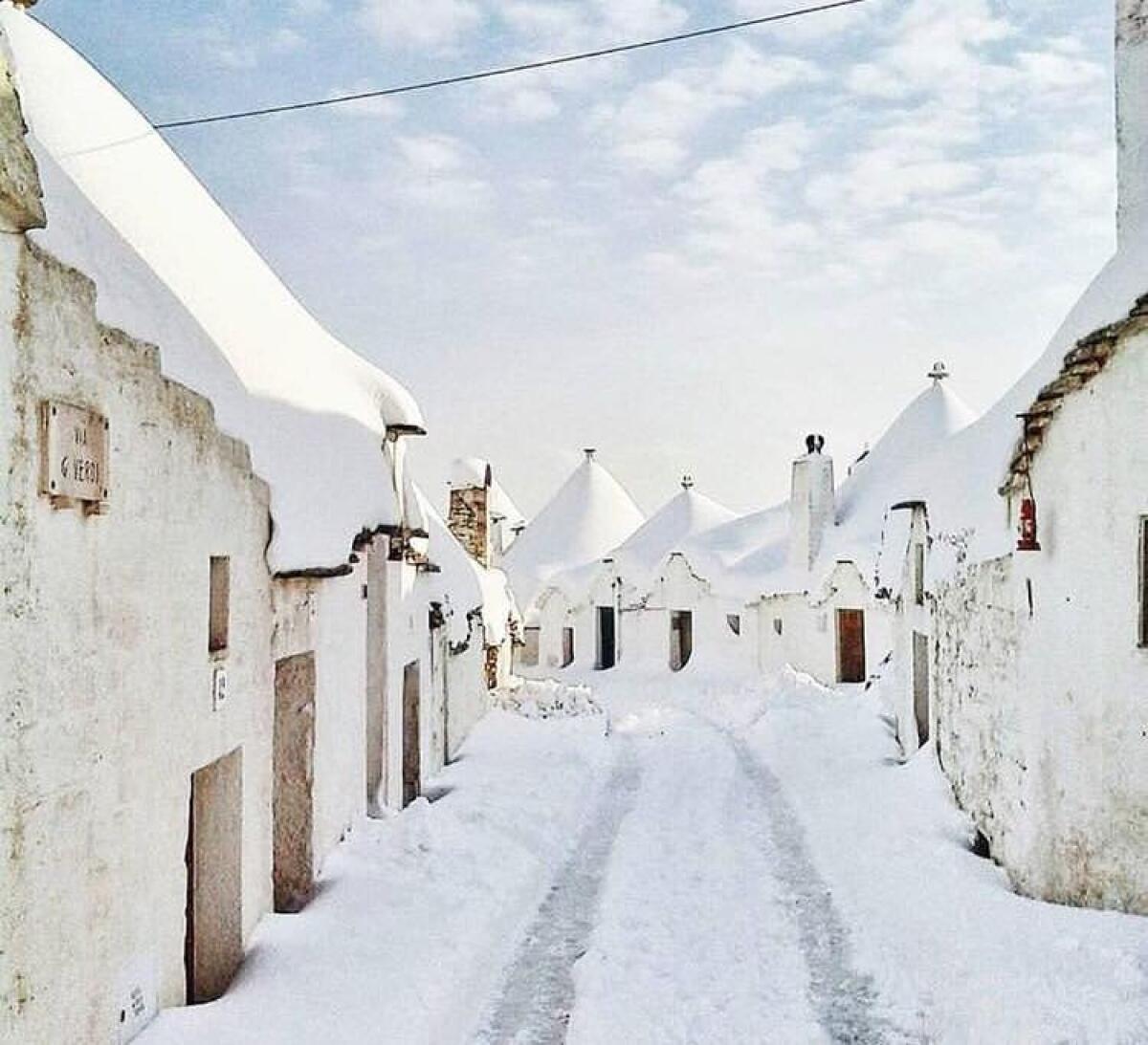 Dal Gargano al Salento, la Puglia è un incanto con la neve - 