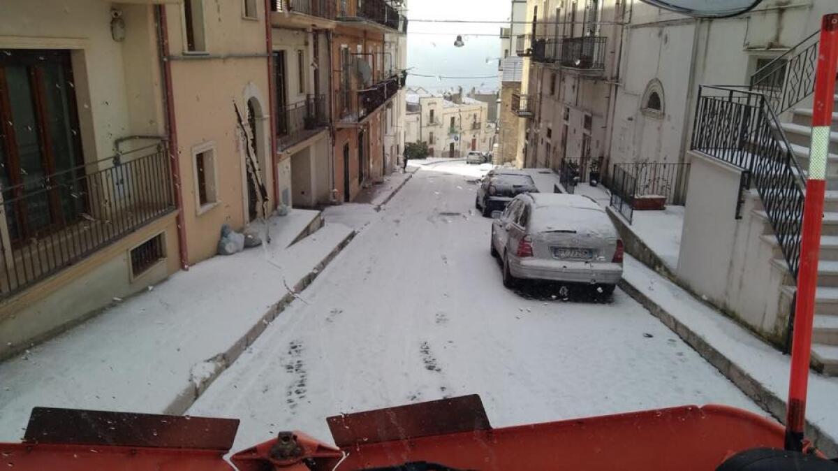 Neve a Monte Sant’Angelo, il sindaco d’Arienzo: “Strade in buone condizioni” - 