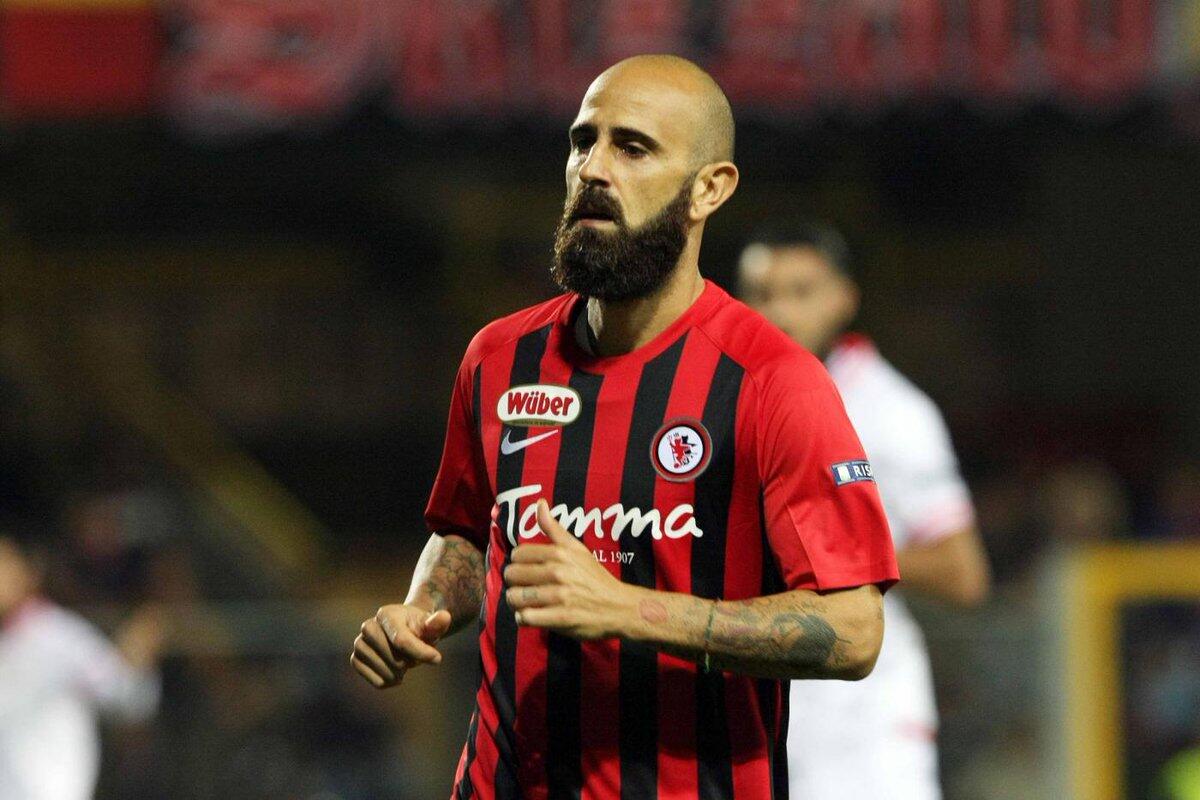 Mazzeo suona la carica: "servono rabbia e ferocia" - 