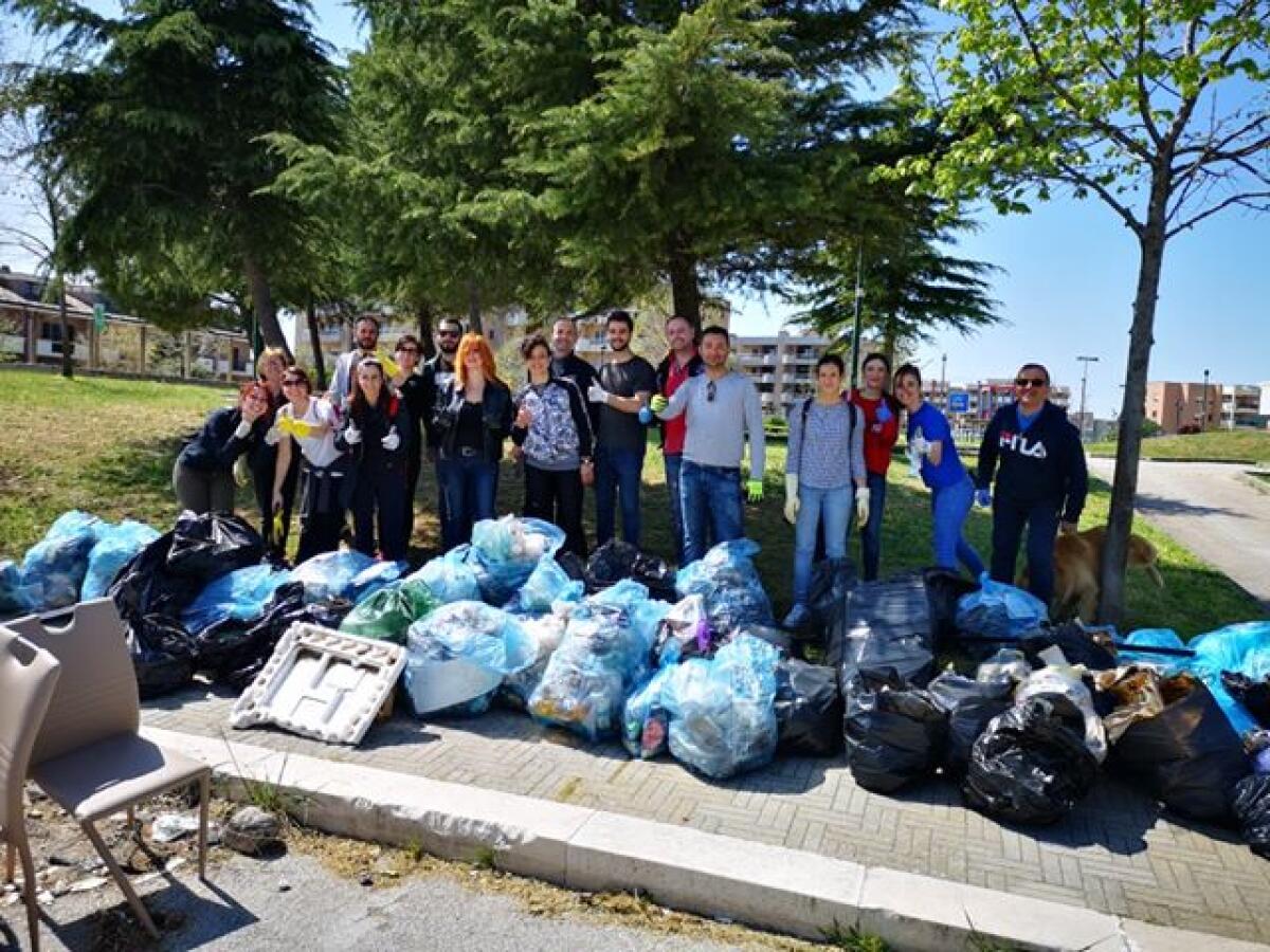 #Trashchallenge: così i ragazzi hanno ripulito Foggia - Foto Crediti: Feliciana Campaniello