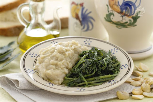 Fave e cicoria, piatto tipico di Carpino - Ph. Credit: Giallo Zafferano