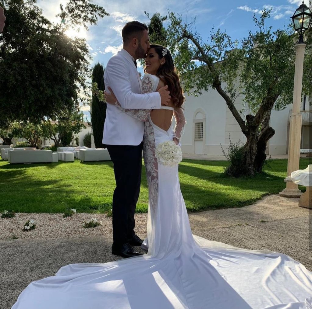 Giovani e bellissimi, le foto del matrimonio tra Kragl e Macari