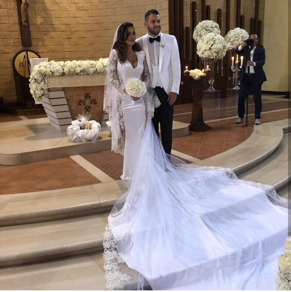 Giovani e bellissimi, le foto del matrimonio tra Kragl e Macari