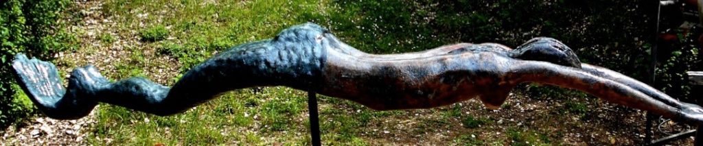 La Sirenetta di Vico: l'arte pubblica nel 'Paese dell'Amore"