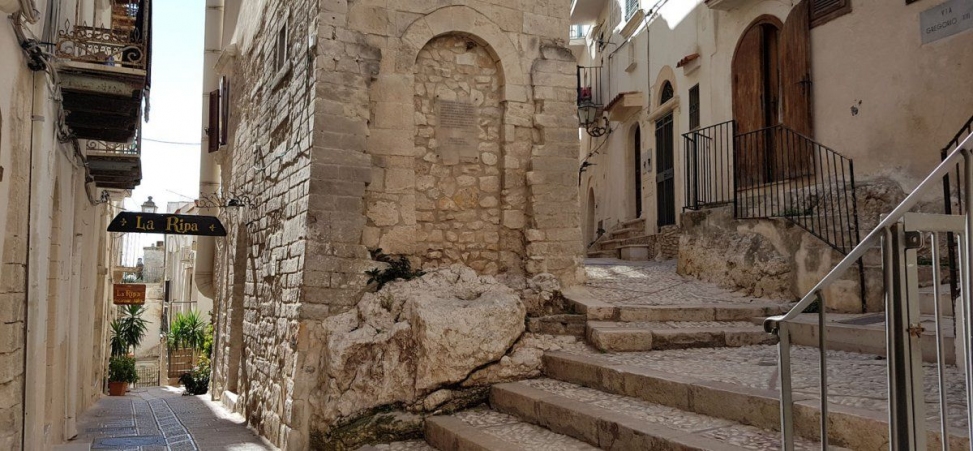 Centro storico di Vieste in località Chianca Amara - Ph. Credit: Gabbiano Beach Hotel Residence