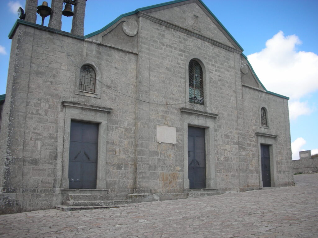 21 agosto 1927, la consacrazione del Santuario della Madonna del Carmine di Accadia