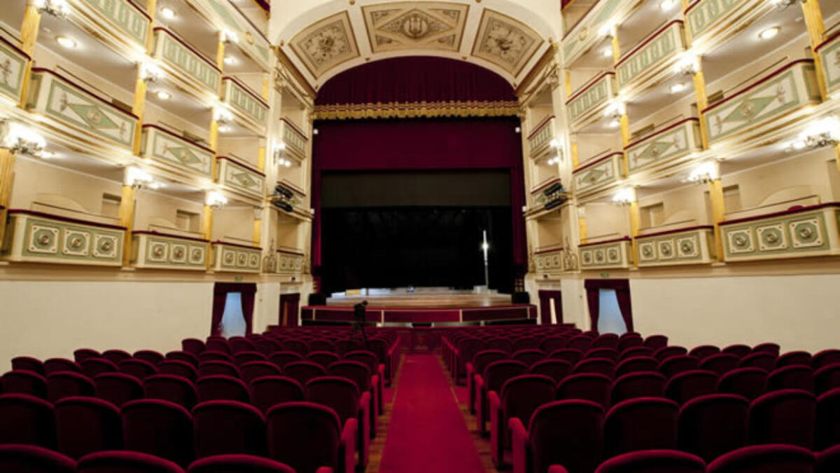 Foggia, "Modelle per una sera": al Giordano sfilano donne in terapia oncologica - 