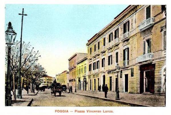 Foggia tanto tempo fa: viaggio tra le cartoline di una volta