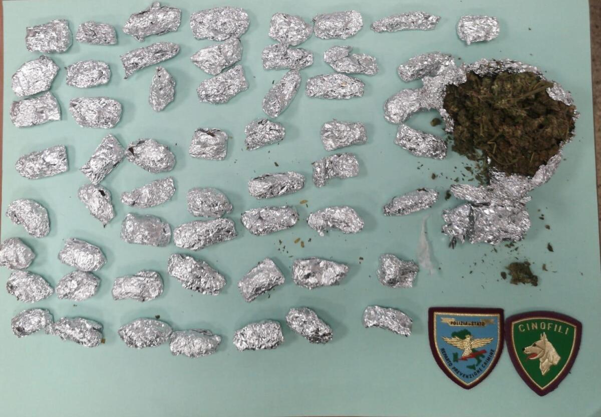 Blitz nel ghetto di Borgo Mezzanone: la polizia arresta giovane spacciatore senegalese - 