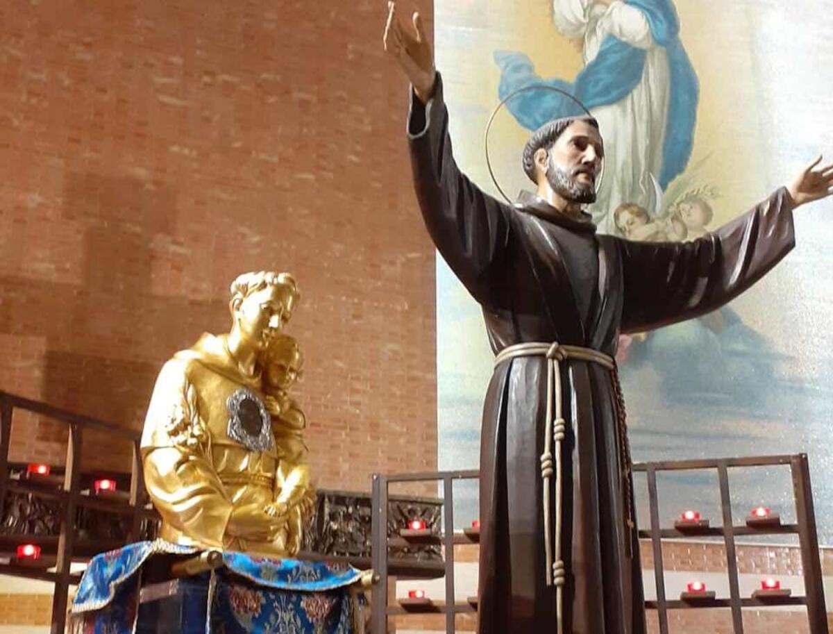 Foggia, le reliquie di San Francesco  e Sant'Antonio arrivano alla Chiesa dell'Immacolata - Crediti Foto: Giovanna Margiotta