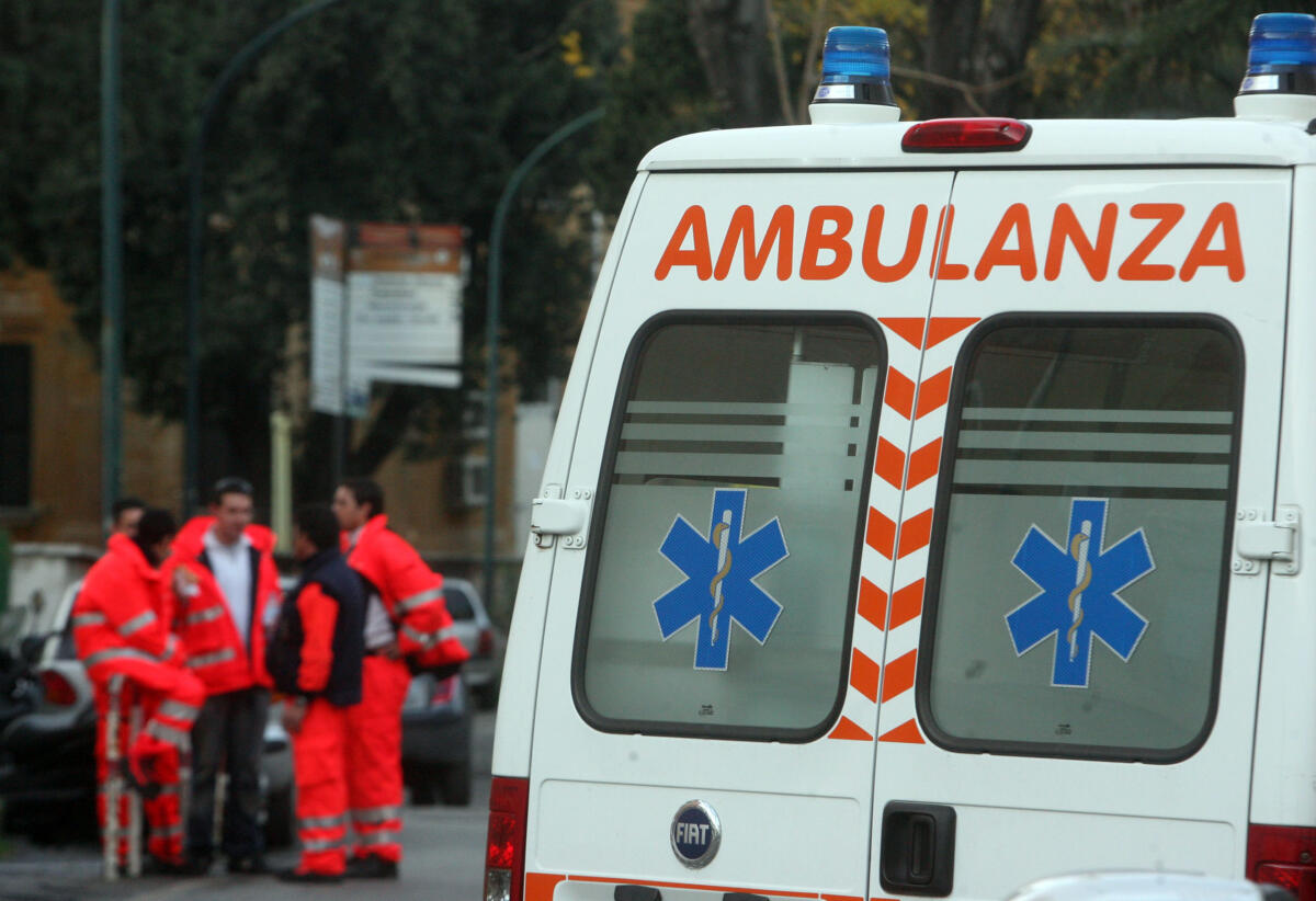 San Severo, investito da uno scooter il comandante della Polizia Locale - 