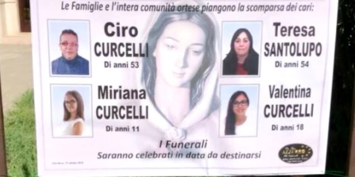 Orta Nova scende in piazza per pregare per Teresa, Valentina e Miriana - Crediti Foto: norbaonline.it