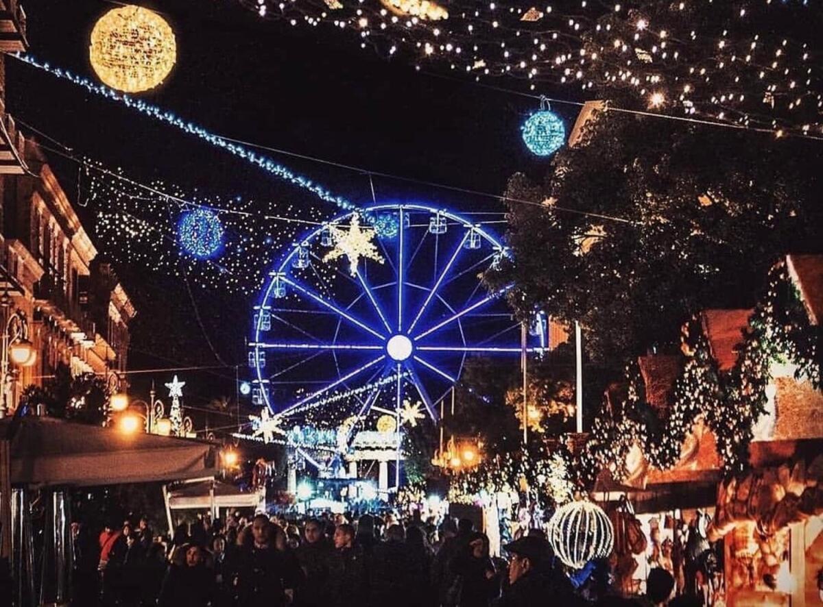 Si accende il Natale a Foggia: ruota panoramica, trenino, albero e Villaggio di Natale - Crediti Foto: Moreno De Lauri