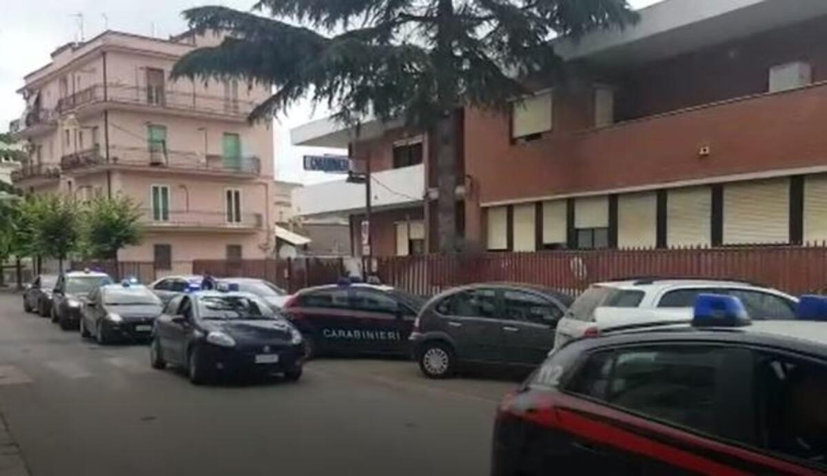 I Carabinieri setacciano il Gargano: arresti e blitz nei casolari di noti pregiudicati - 