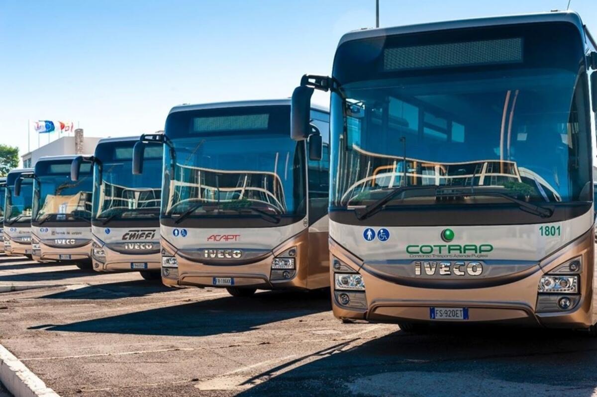 Trasporto pubblico in Puglia: arrivano nuovi autobus e treni - 