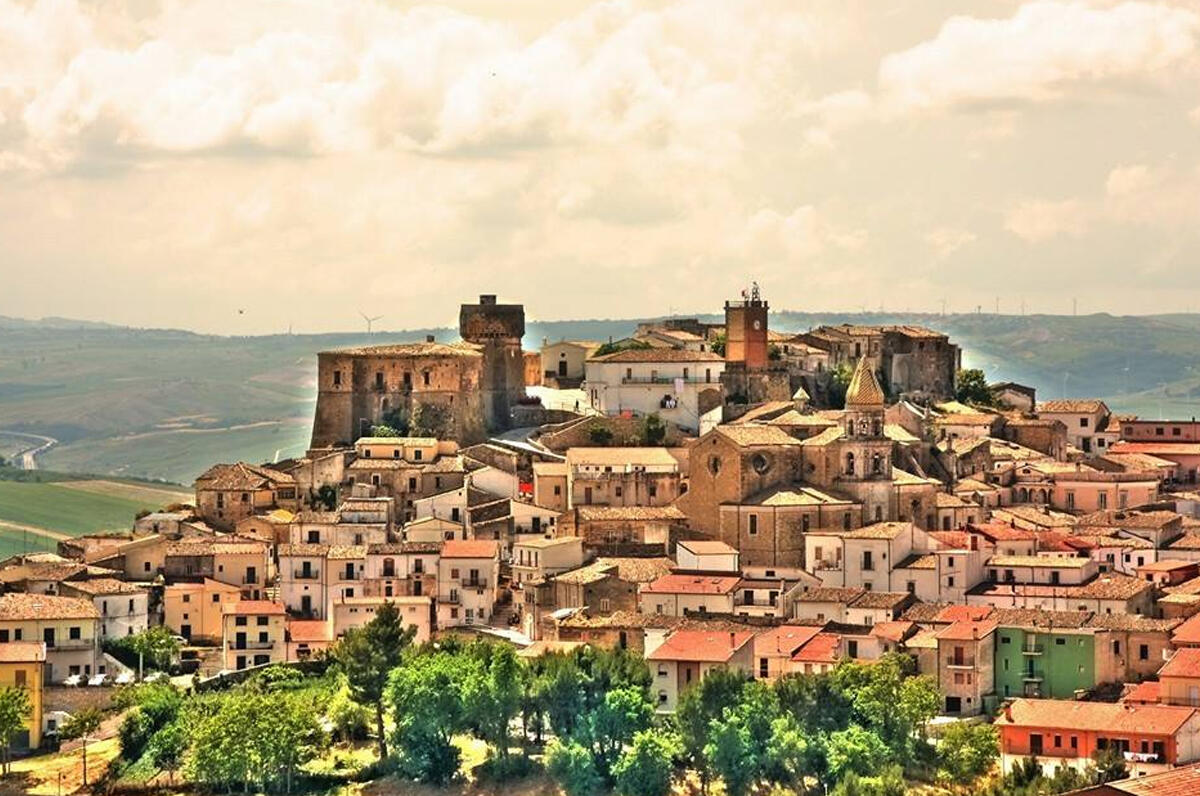 Rocchetta Sant'Antonio, l'incantevole borgo che guarda dall'alto la Daunia - Crediti Foto: Puglia.com