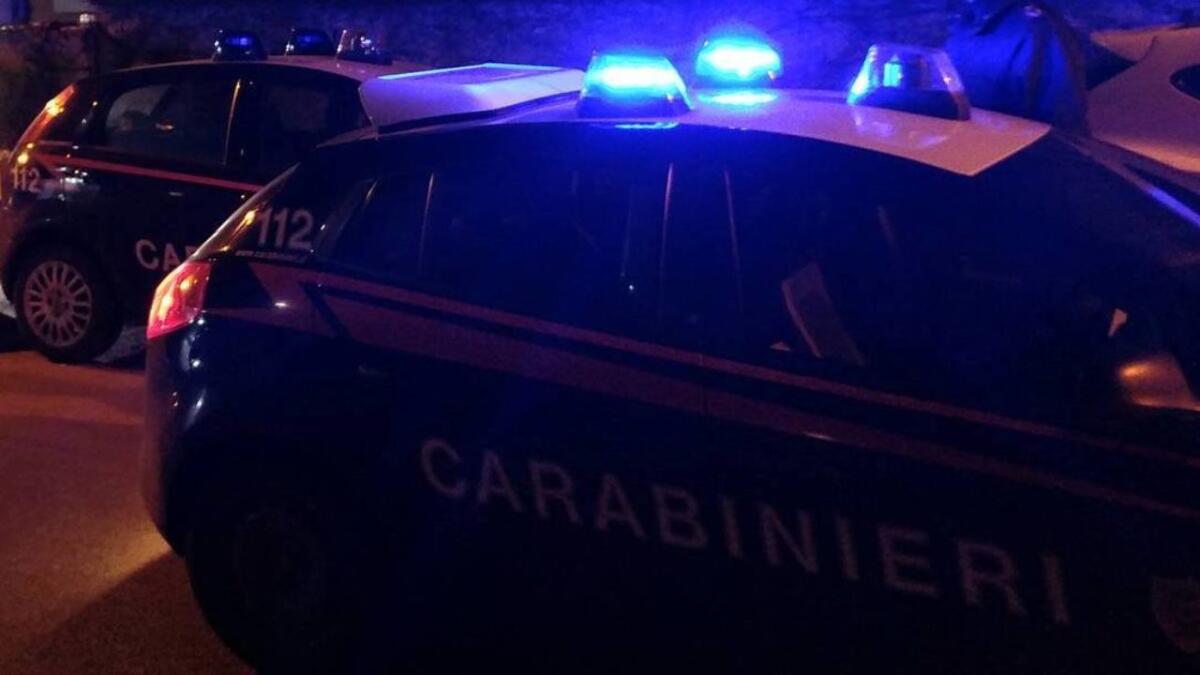 Ladro tenta di entrare in un garage ma viene beccato: arrestato 53enne sul Gargano - 