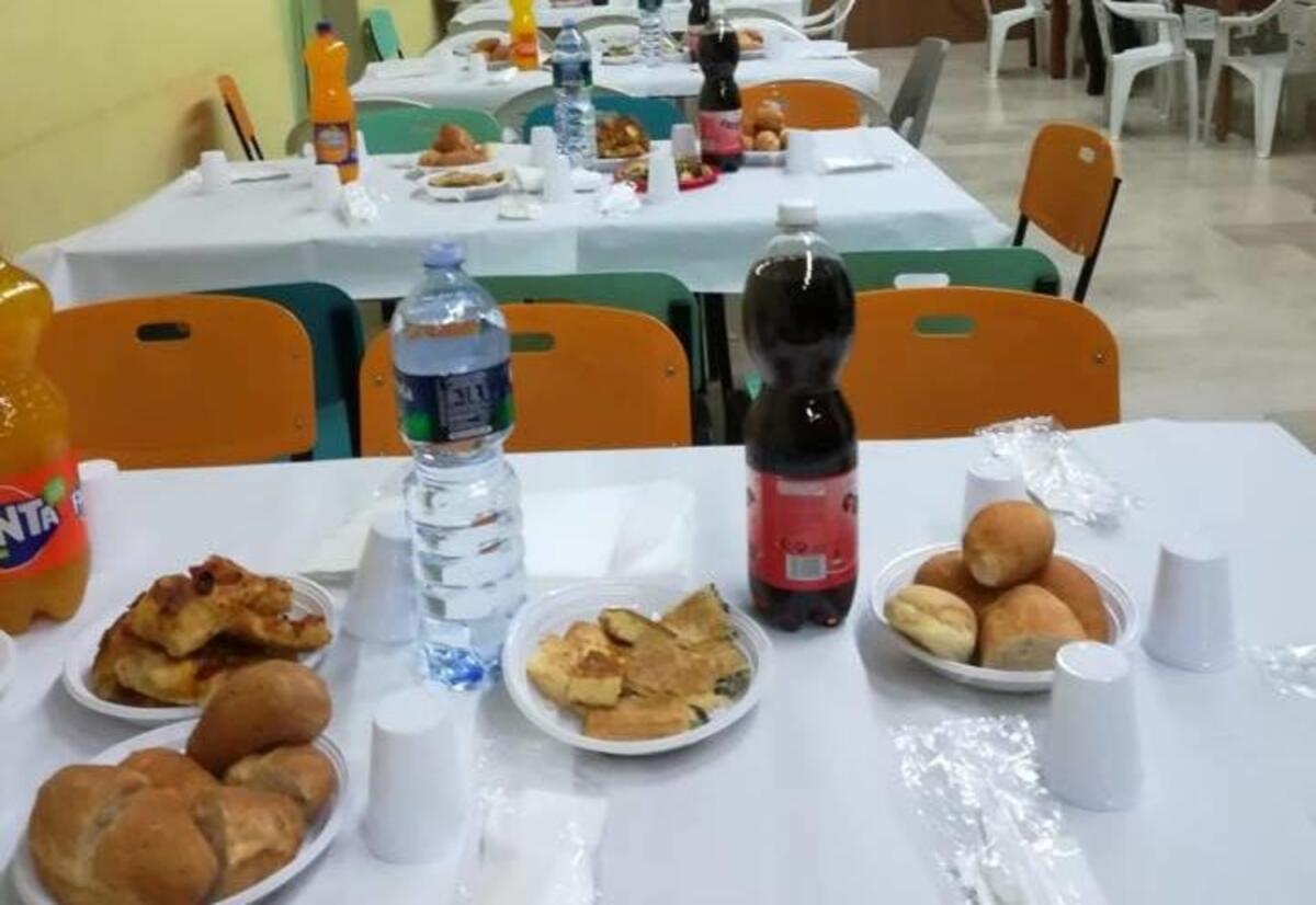 A cena con poveri e senza dimora: ecco la bella iniziativa dei Fratelli della Stazione - 