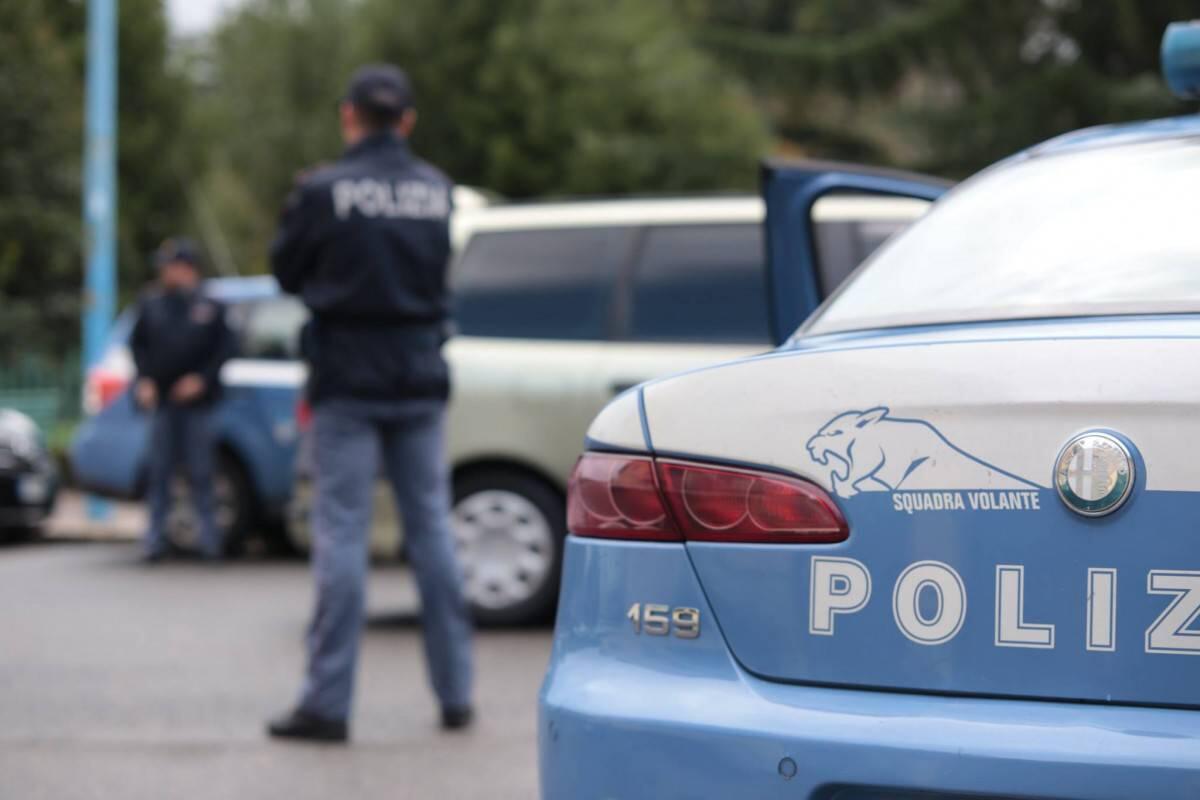 Foggia, 22enne trasforma casa in Viale Ofanto in un laboratorio di droga - 