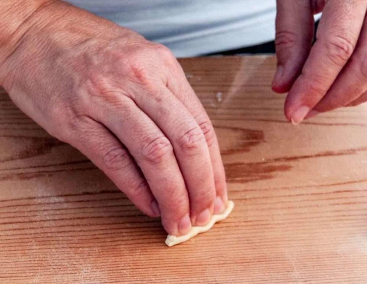 A San Valentino torna "A pranzo con i nonni": studenti e anziani preparano i piatti tipici del Gargano - 