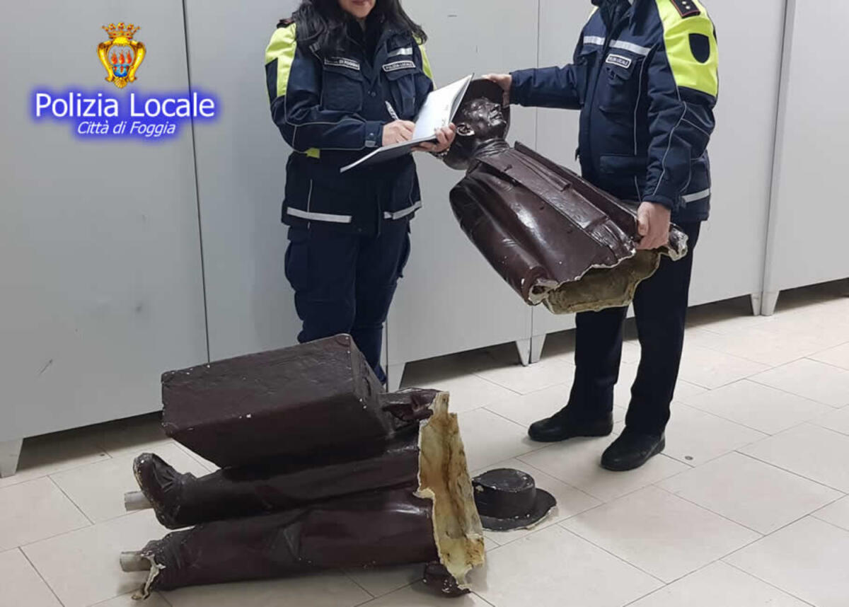 Foggia, incastrato il distruttore della statua “Ritorno a Casa” - 