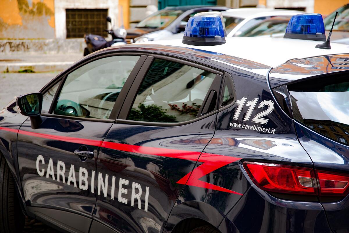 Vieste, estorce denaro a un artista di strada: nei guai un 28enne - 