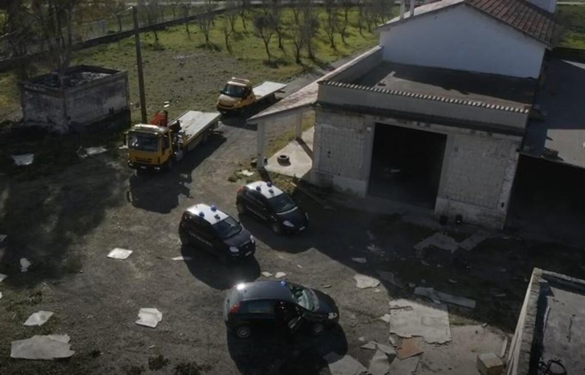 Auto rubate nel Nord Italia ritrovate a Borgo Mezzanone (VIDEO) - 