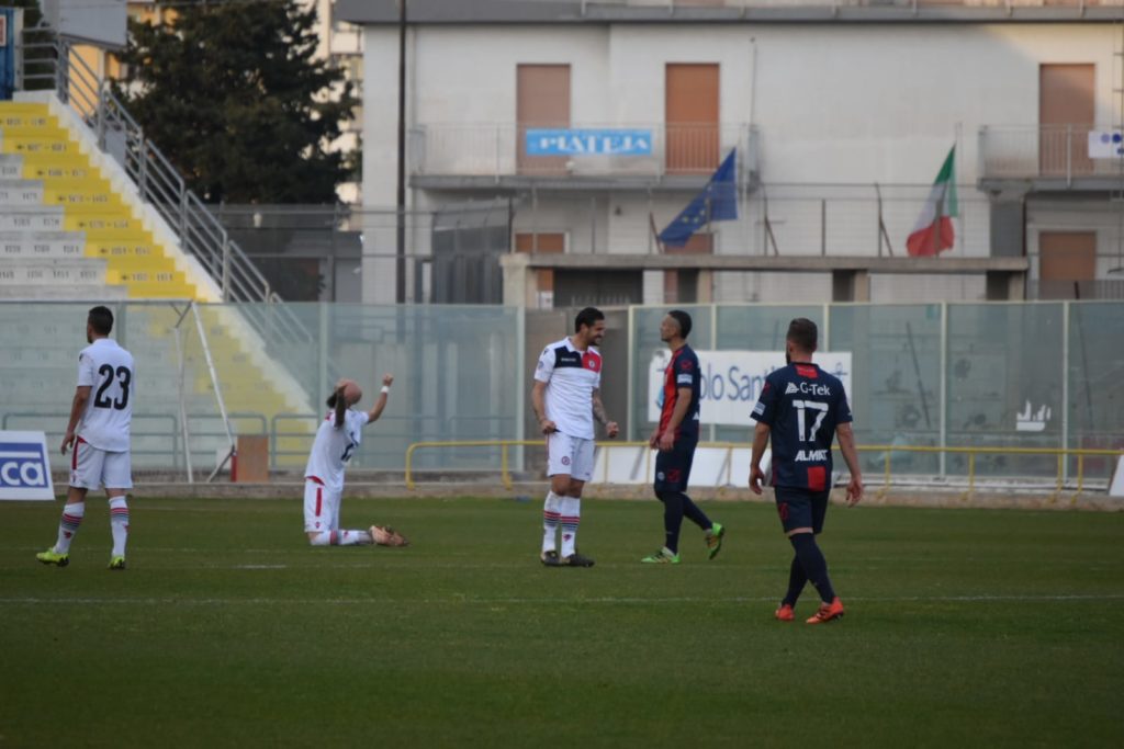 Taranto-Foggia 0-1. I rossoneri espugnano lo Iacovone