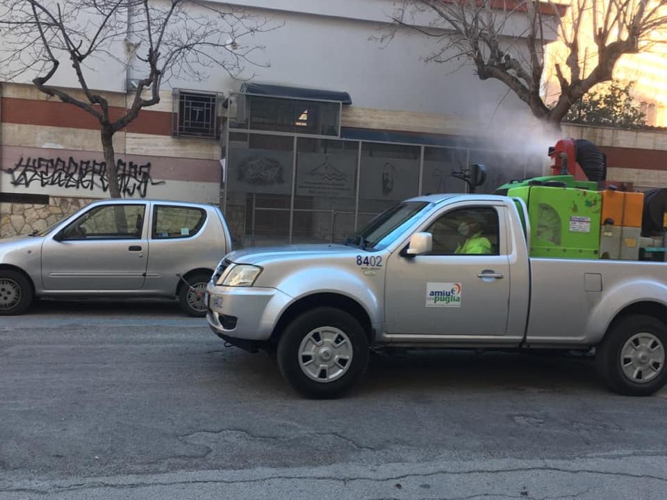 Foggia, interventi di sanificazione straordinaria diurni e notturni