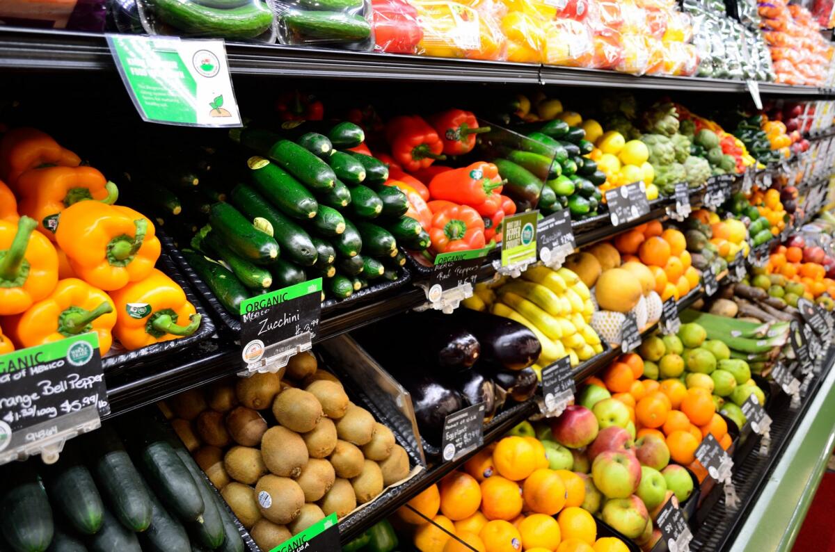 Covid-19 in Puglia: zucchine, arance e fragole a prezzi altissimi. Coldiretti lancia l'allarme - 