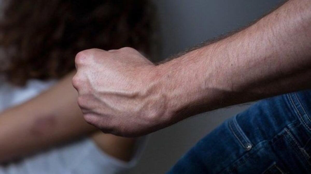 "Dammi i soldi o ti ammazzo", donna maltrattata dal figlio a San Severo: scatta codice rosso - 