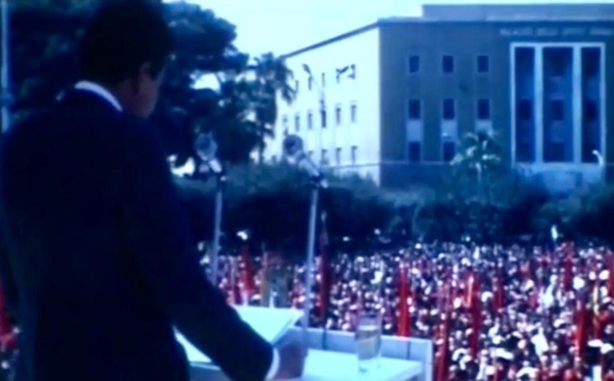 11 giugno 1984, muore Enrico Berlinguer. Indimenticabile il suo famoso comizio a Foggia - Dal vidoe di Archivio Audiovisivo del Movimento Operaio e Democratico