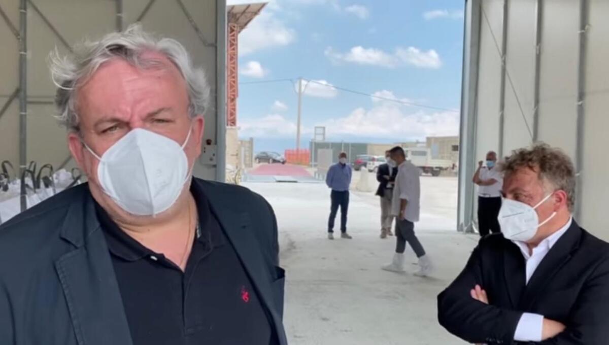 Lucera, lavori di bonifica all'ex Alghisa. Emiliano: "A discarica tutto il materiale altamente inquinante" - 