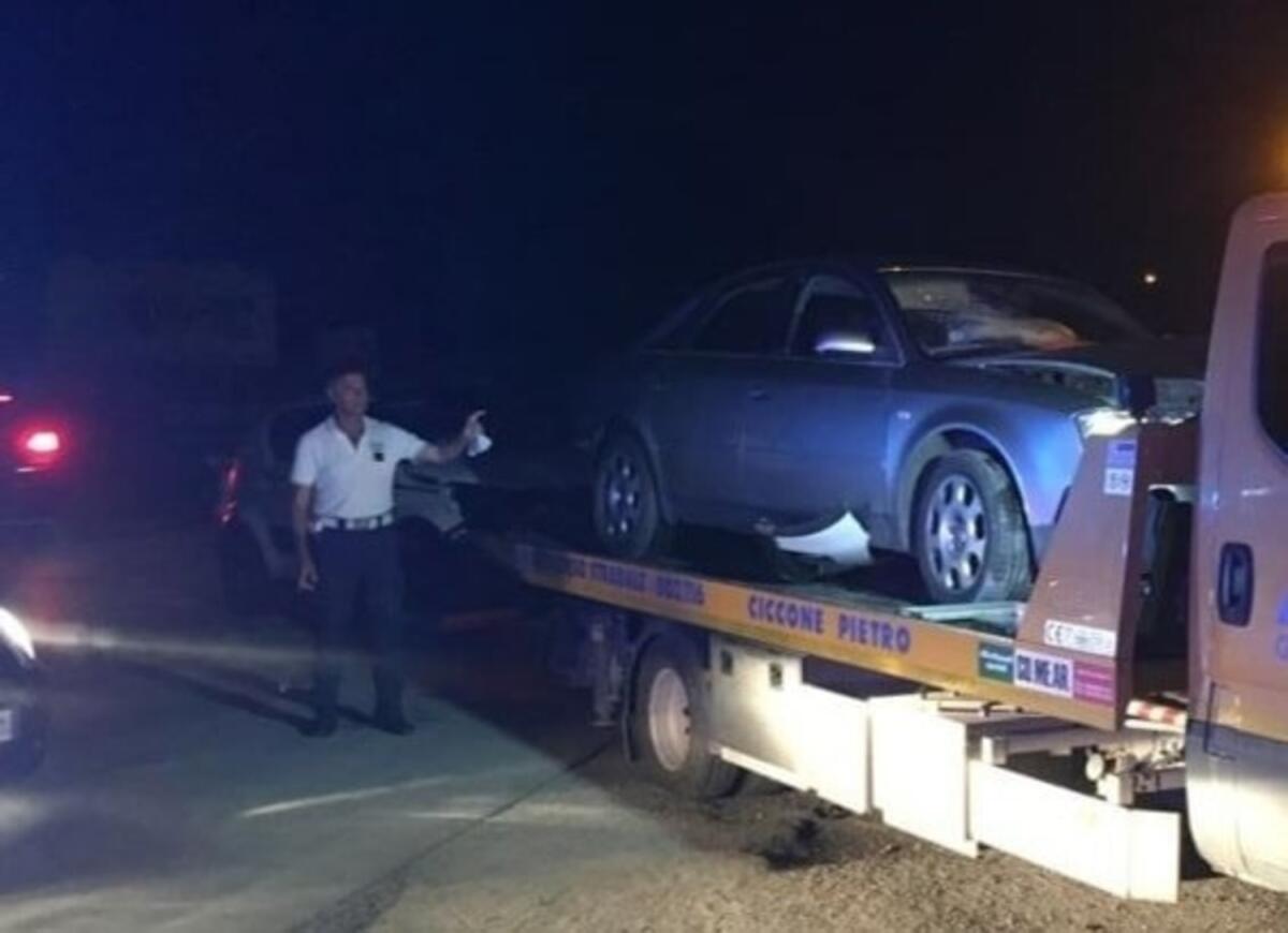 Foggia, violento scontro fra due auto: due feriti - 