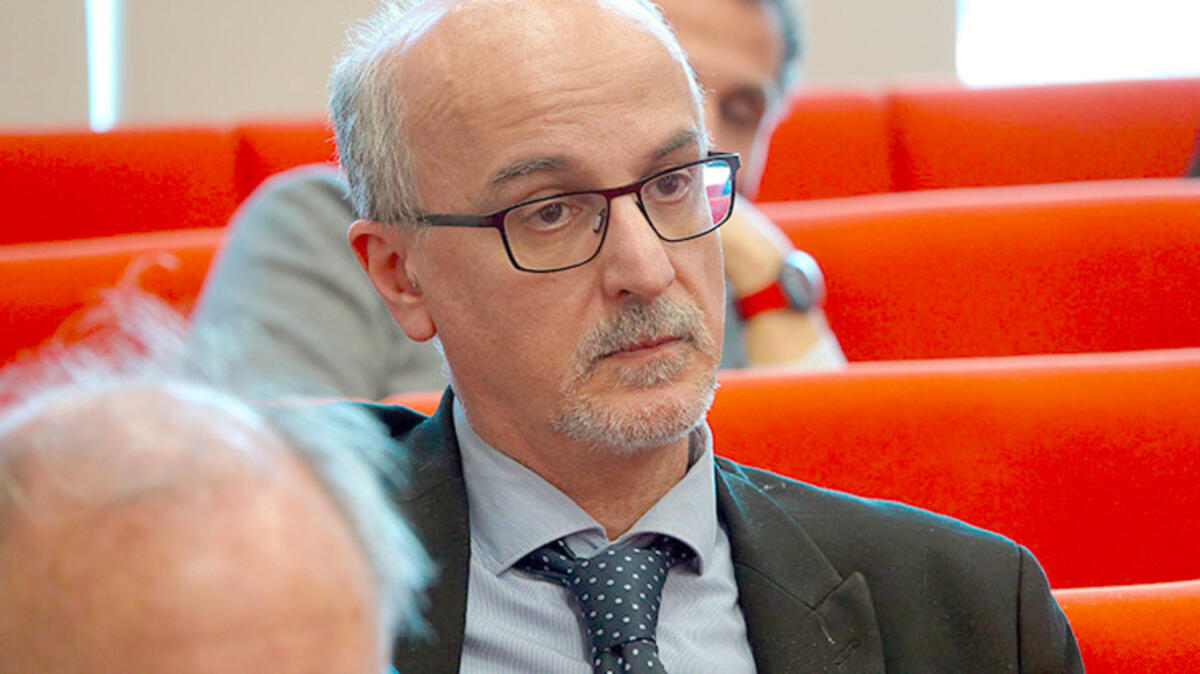 Scuole chiuse in Puglia, Lopalco risponde ad Azzolina: "L'11% dei casi positivi arriva dalle scuole" - 