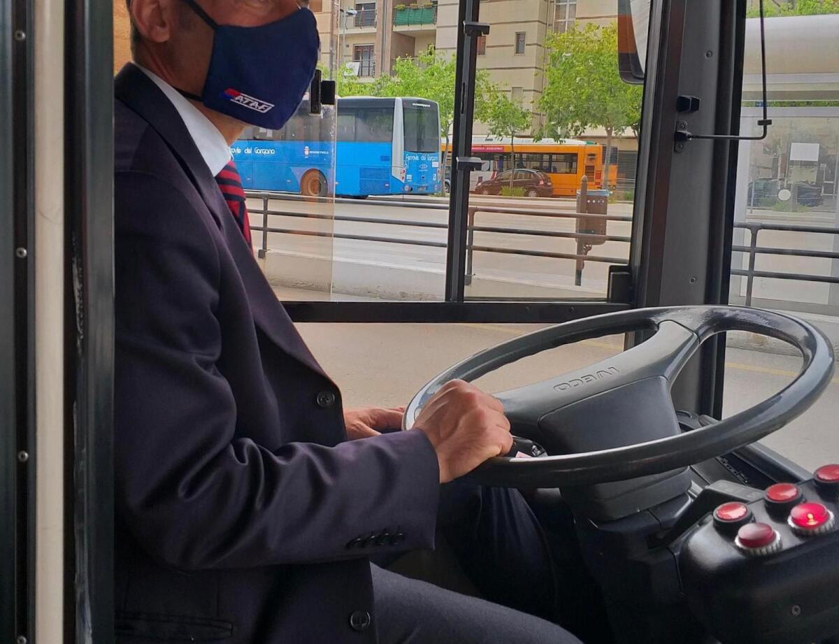 Foggia, sui bus Ataf si rispettano le regole: mascherine obbligatorie - 