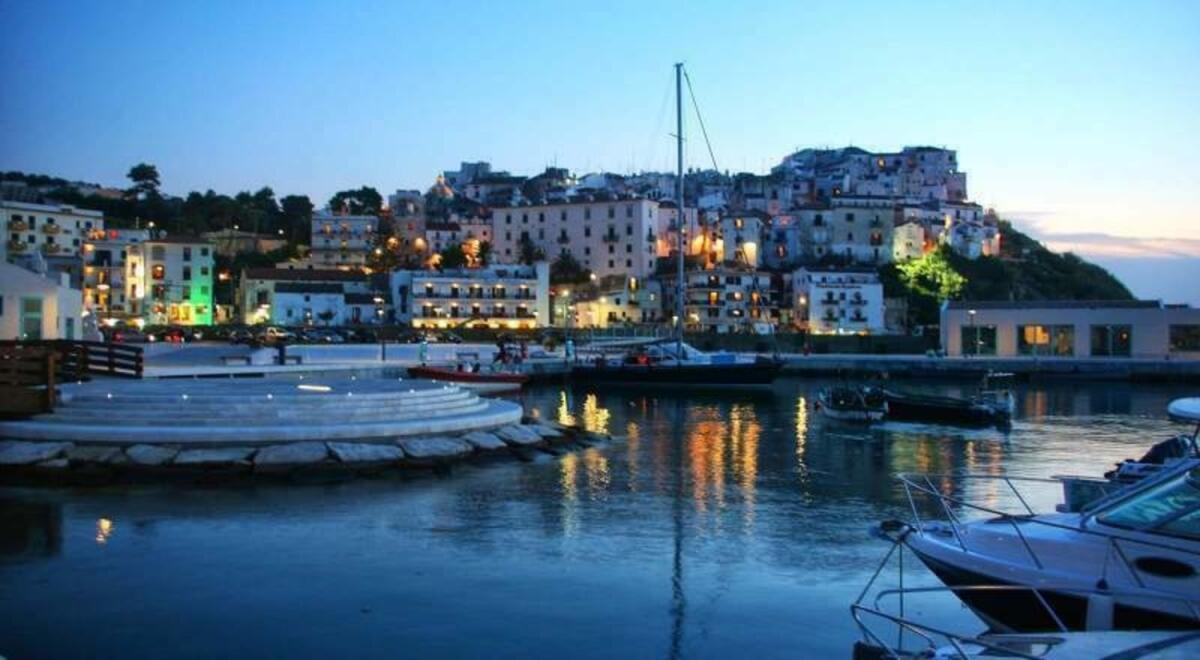 Porto Turistico di Rodi Garganico incoronato "miglior porto della Puglia" dal portale Navily - 