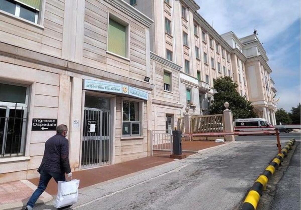Casa Sollievo, vietate visite di cortesia e permanenza nelle stanze dei parenti - 