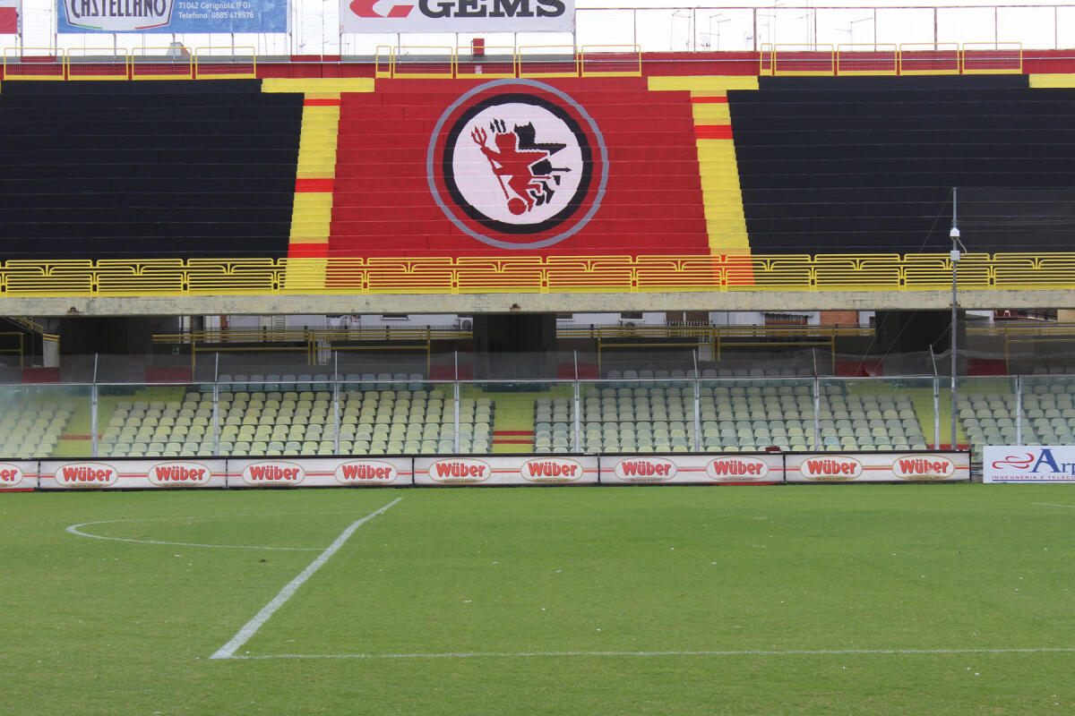 Covid, Calcio Foggia: due tamponi positivi nel gruppo squadra - 