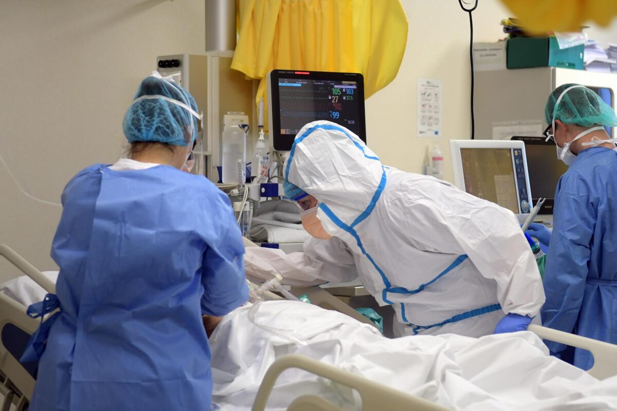 Puglia, bollettino Coronavirus 5 novembre: 850 casi positivi e 26 decessi - 